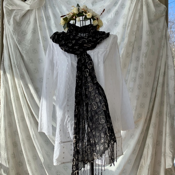 Gauzy, Black Boho Peace Symbol Scarf - Picture 7 of 7